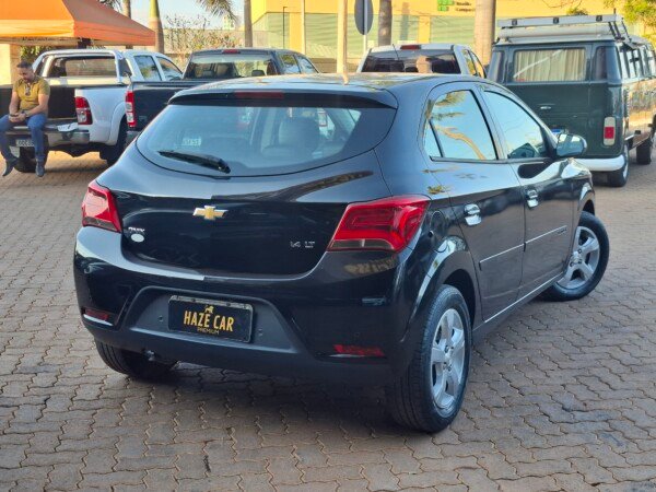 Chevrolet Onix Hatch LT 1.4 2019 — foto 5