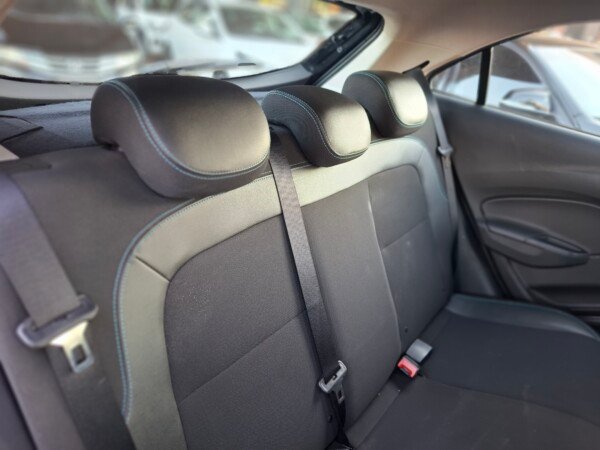 Chevrolet Onix Hatch LT 1.4 2019 — foto 11