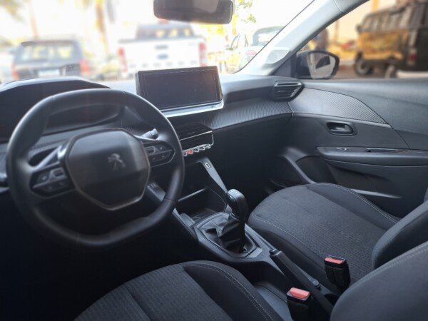 Peugeot 208 Like 1.0 2024 — foto 10