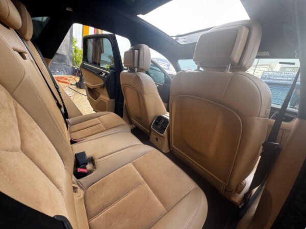 Porsche Macan 2018 — foto 14