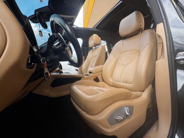 Porsche Macan 2018 — foto 16