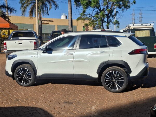 Toyota Corolla Cross XRX Hybrid 2026 — foto 6