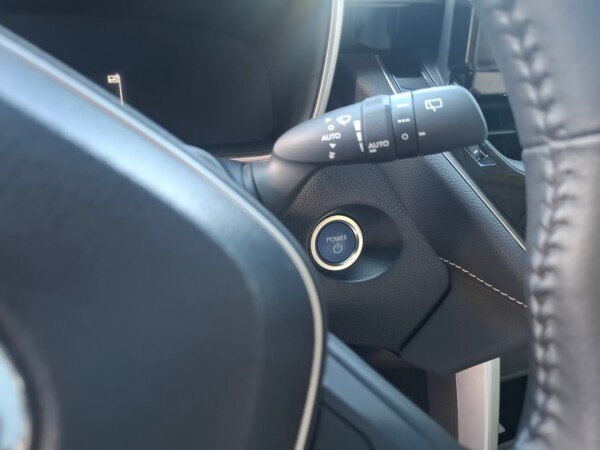 Toyota Corolla Cross XRX Hybrid 2026 — foto 13