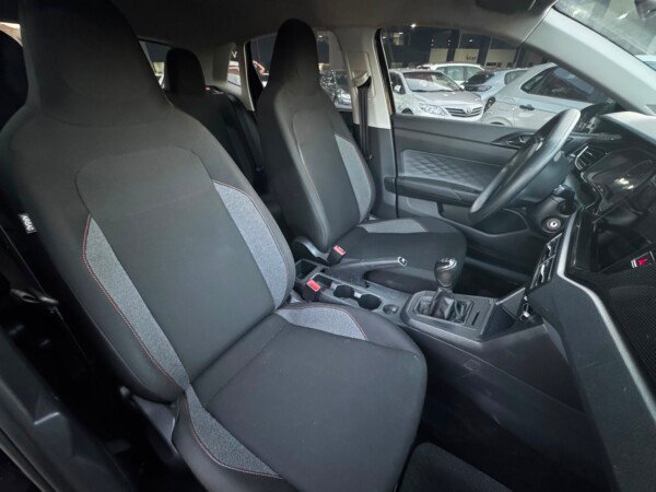 Volkswagen Polo Track 1.0 2025 — foto 9