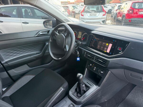 Volkswagen Polo Track 1.0 2025 — foto 10