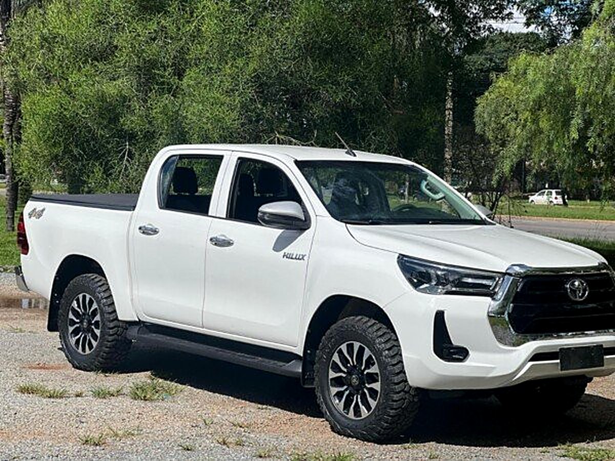 Toyota Hilux CD 4X4 2.8